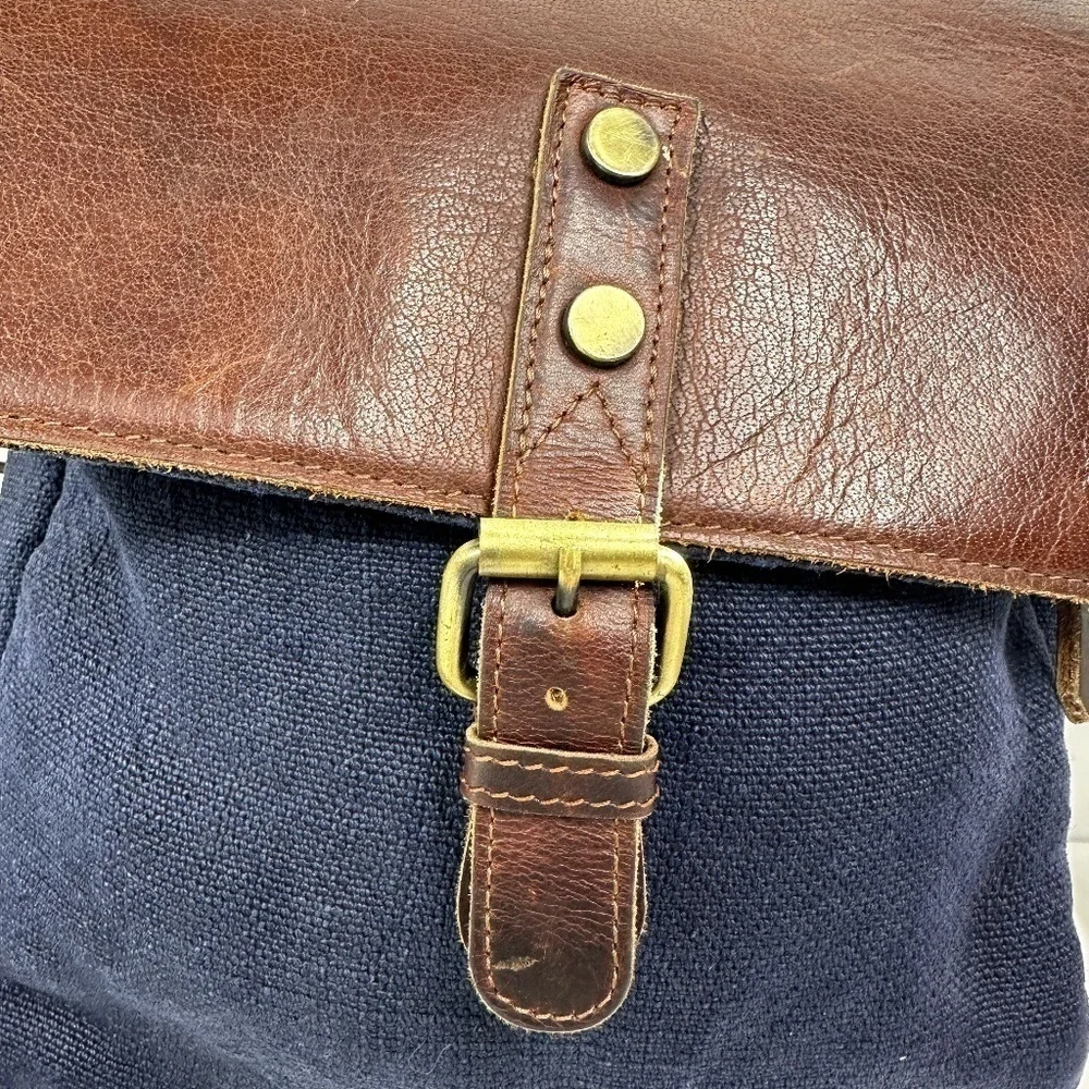 The Burlap People Shoulder Bag Navy Blue Burlap, Brown Leather